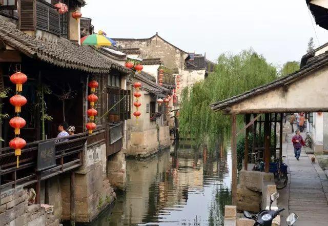 中央宣讲团在各地宣讲党的二十大精神